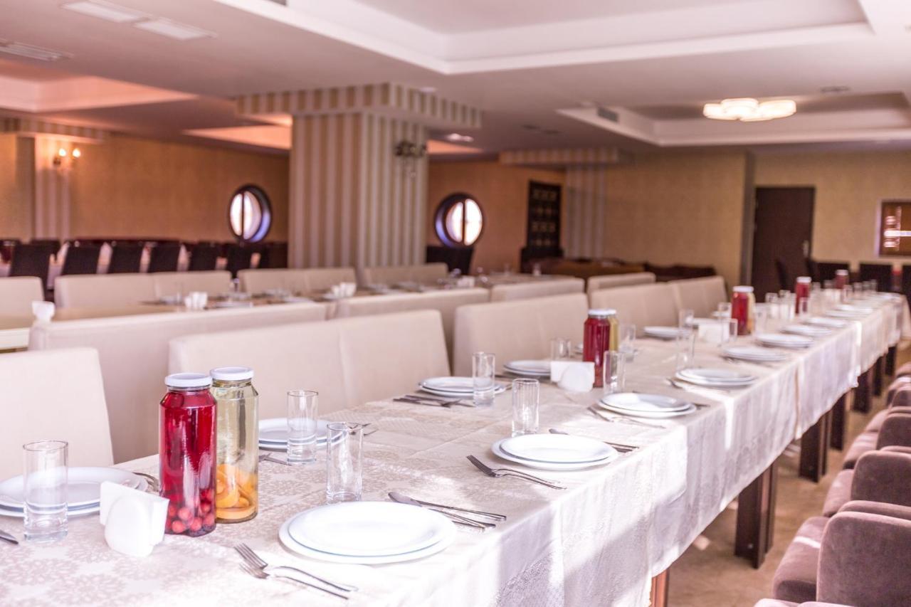 Mont Inn Hotel Baku Extérieur photo
