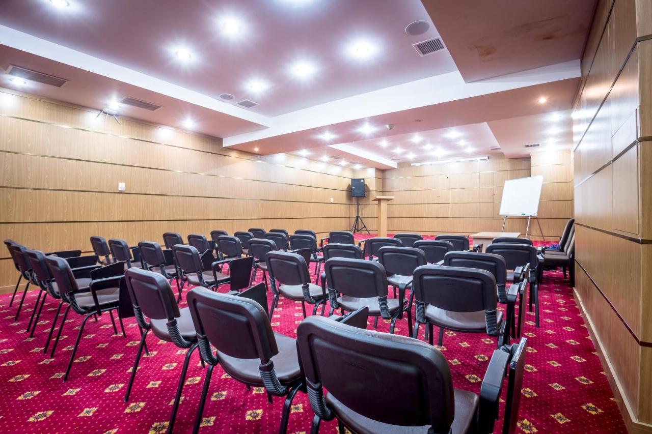 Mont Inn Hotel Baku Extérieur photo
