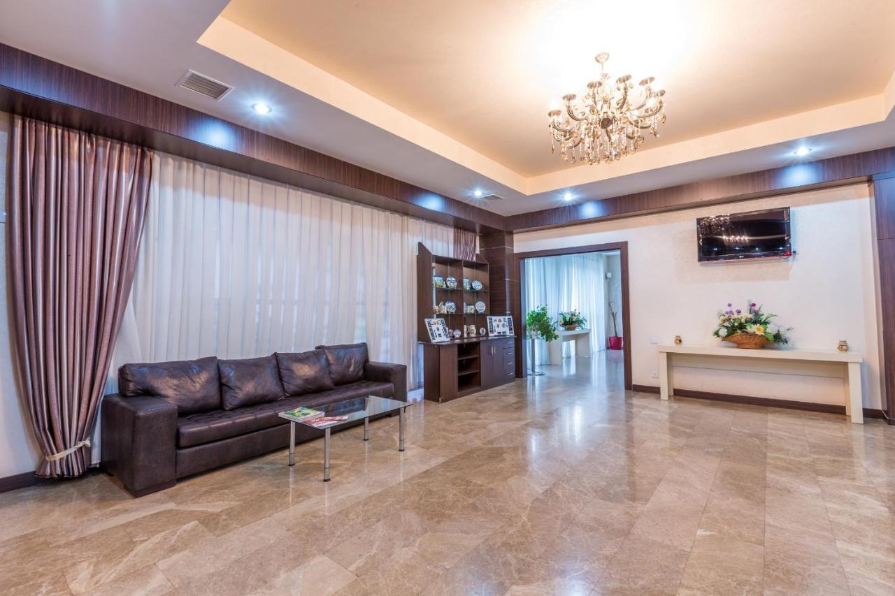 Mont Inn Hotel Baku Extérieur photo