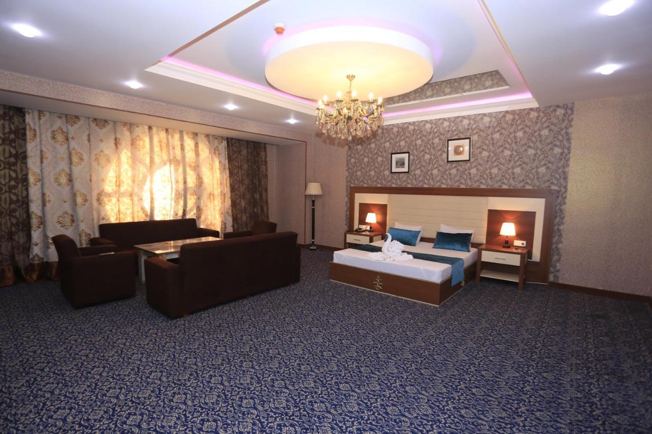 Mont Inn Hotel Baku Extérieur photo