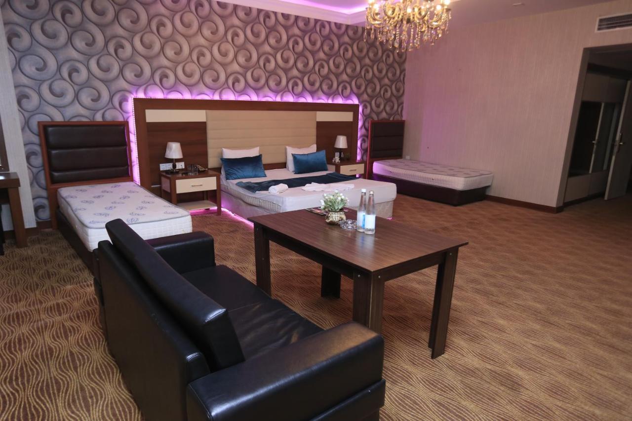 Mont Inn Hotel Baku Extérieur photo