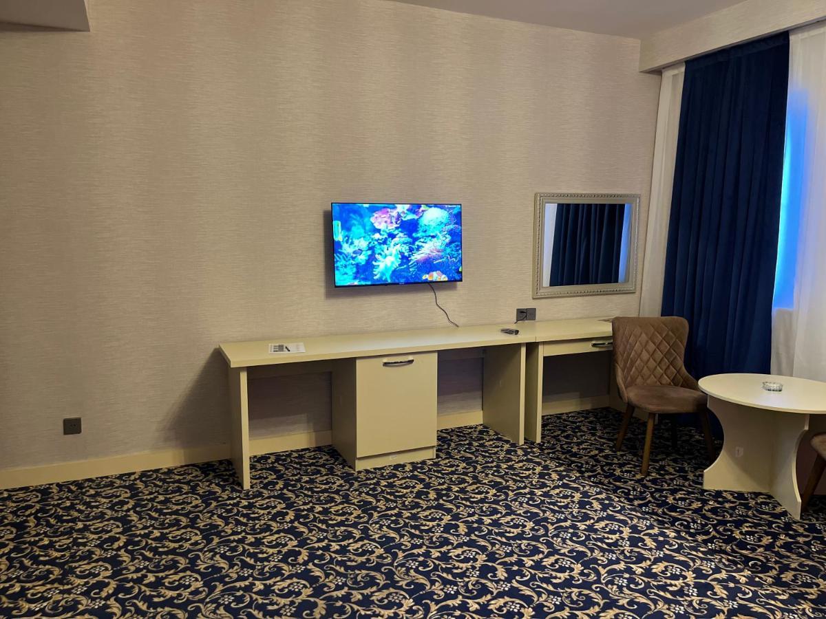 Mont Inn Hotel Baku Extérieur photo