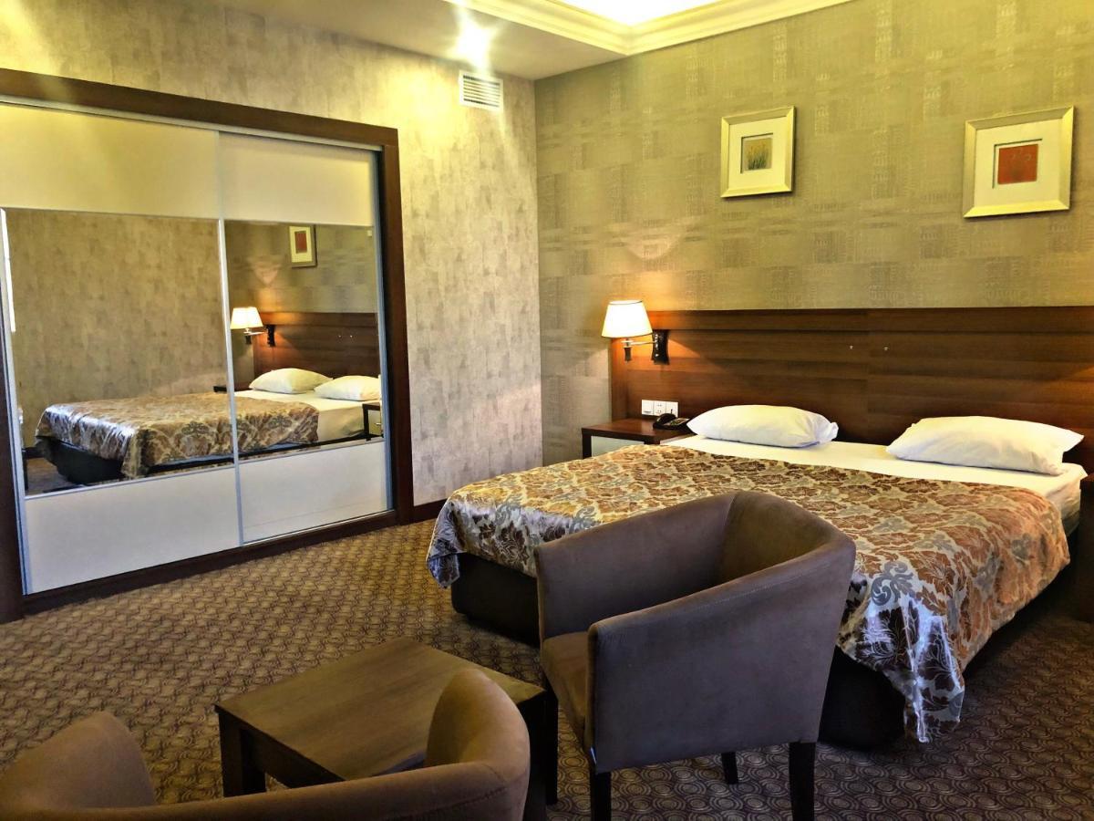 Mont Inn Hotel Baku Extérieur photo