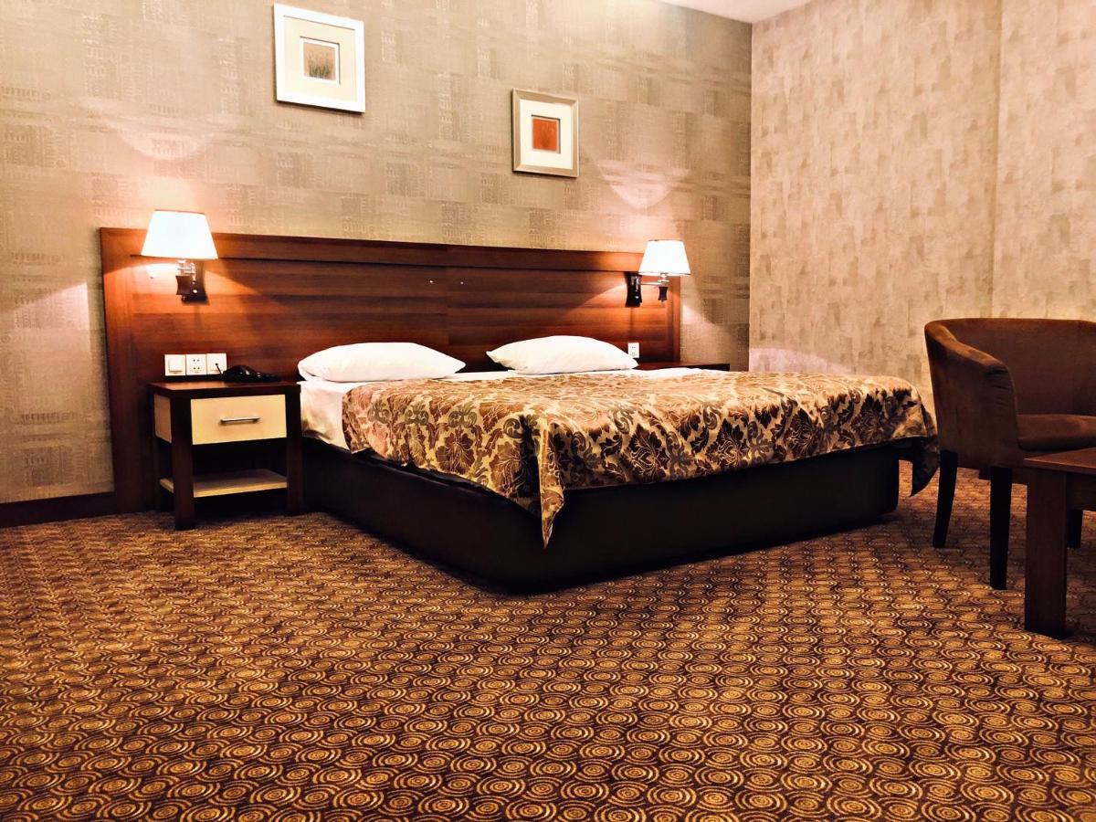 Mont Inn Hotel Baku Extérieur photo